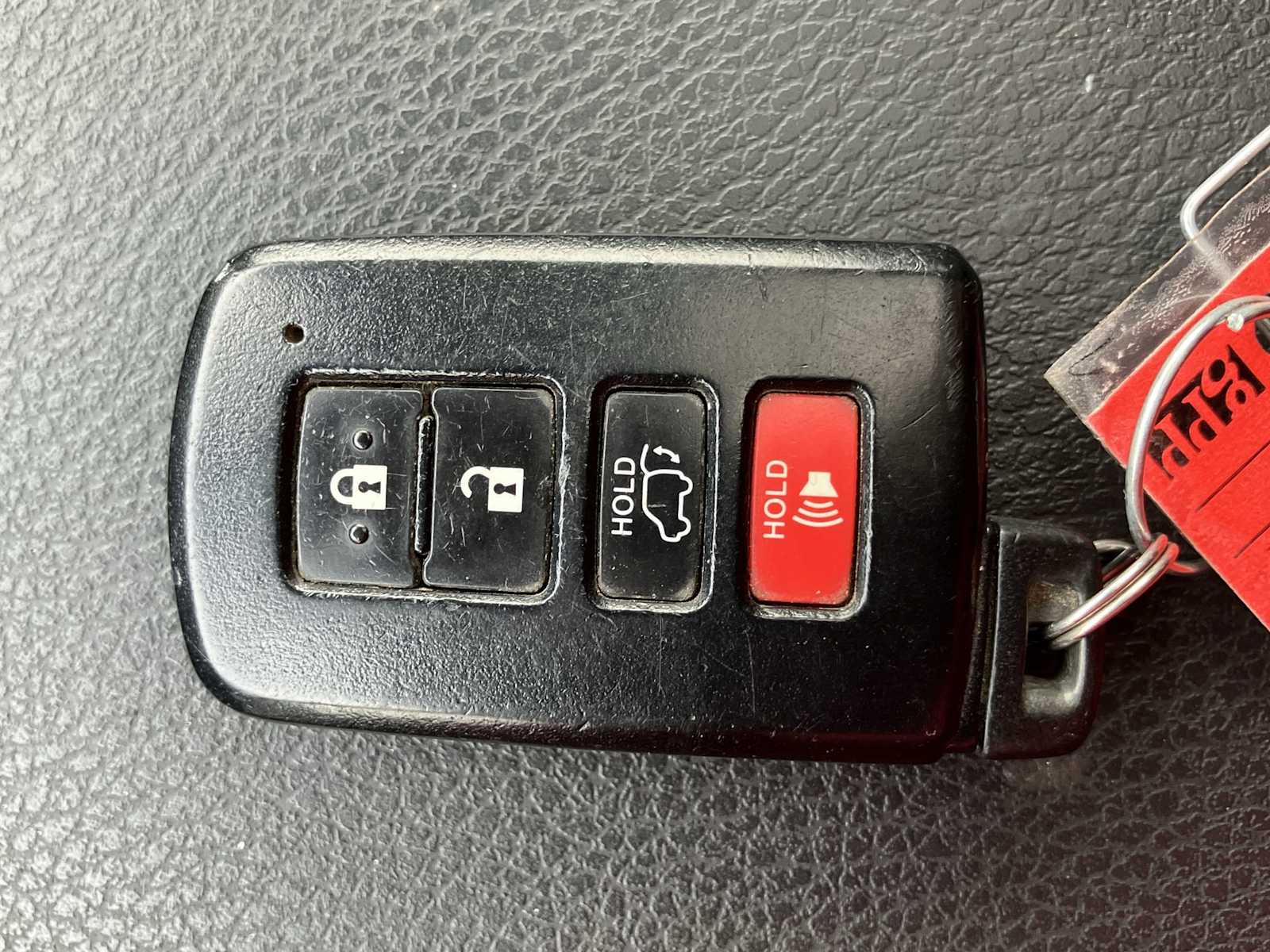 Thumbnail: 2018 Toyota Highlander - 25