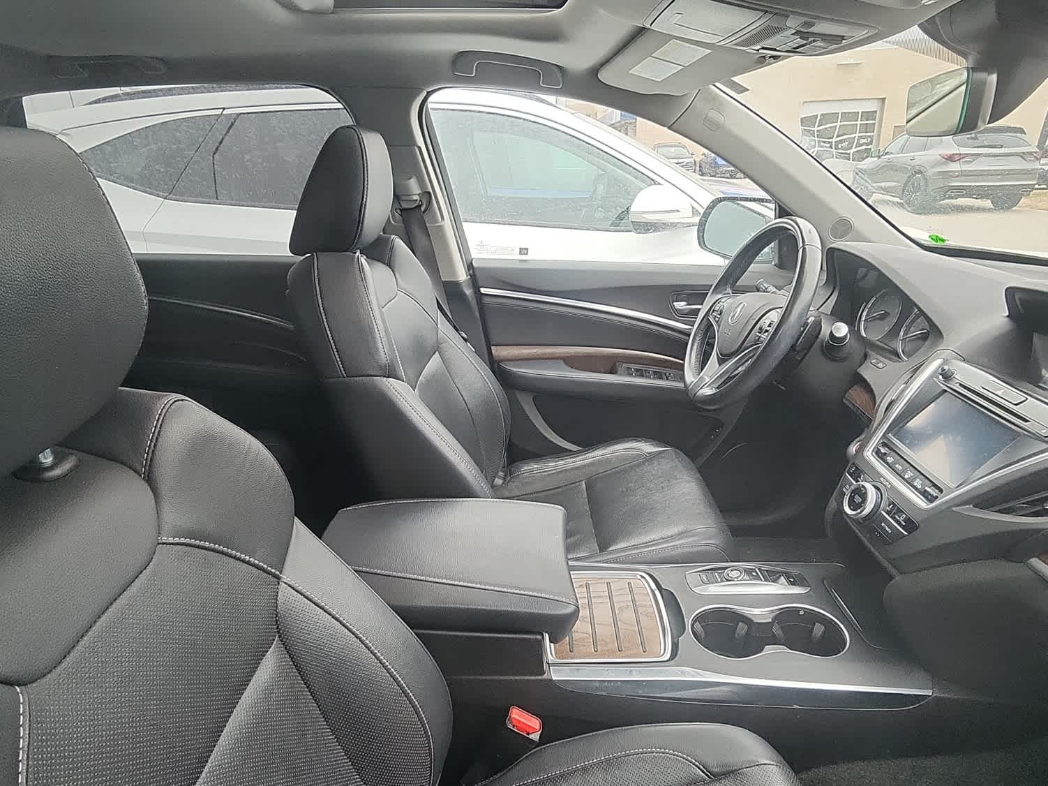 Thumbnail: 2019 Acura MDX - 10