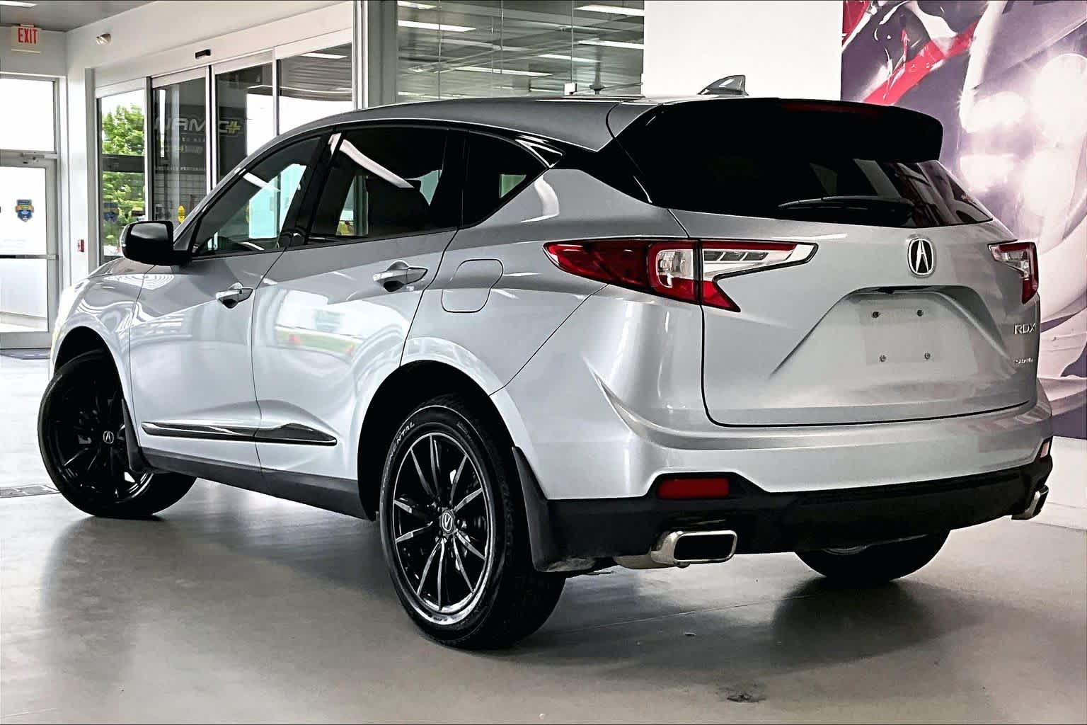 Thumbnail: 2025 Acura RDX - 4