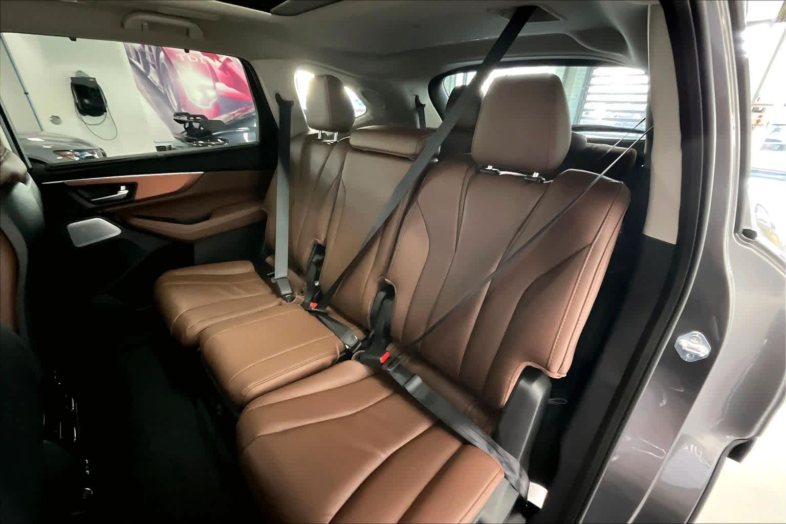 Thumbnail: 2026 Acura MDX - 12