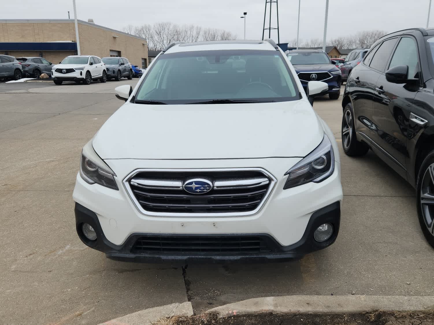 Thumbnail: 2018 Subaru Outback - 2