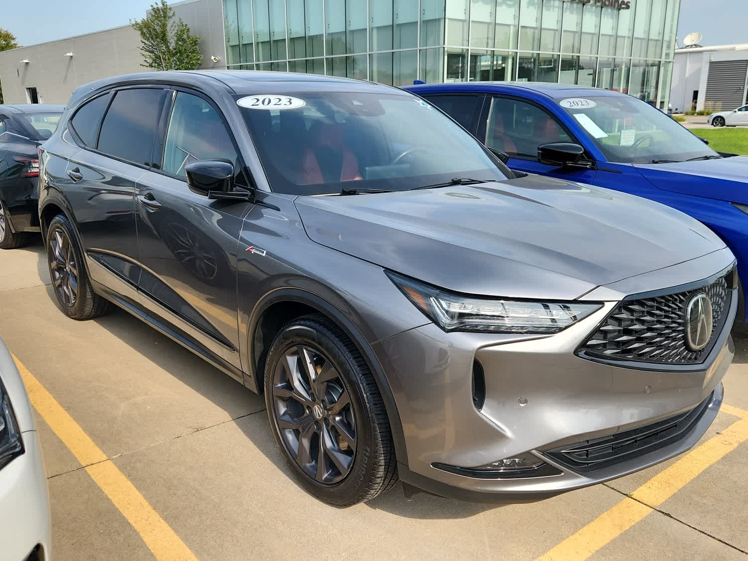 2023 Acura MDX SH-AWD A-Spec photo 2
