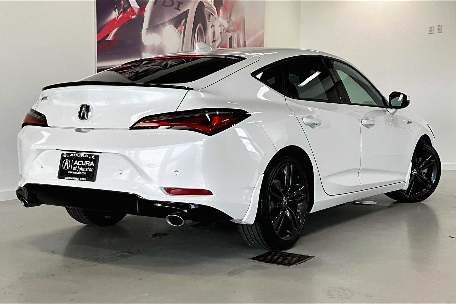 Thumbnail: 2023 Acura Integra - 22