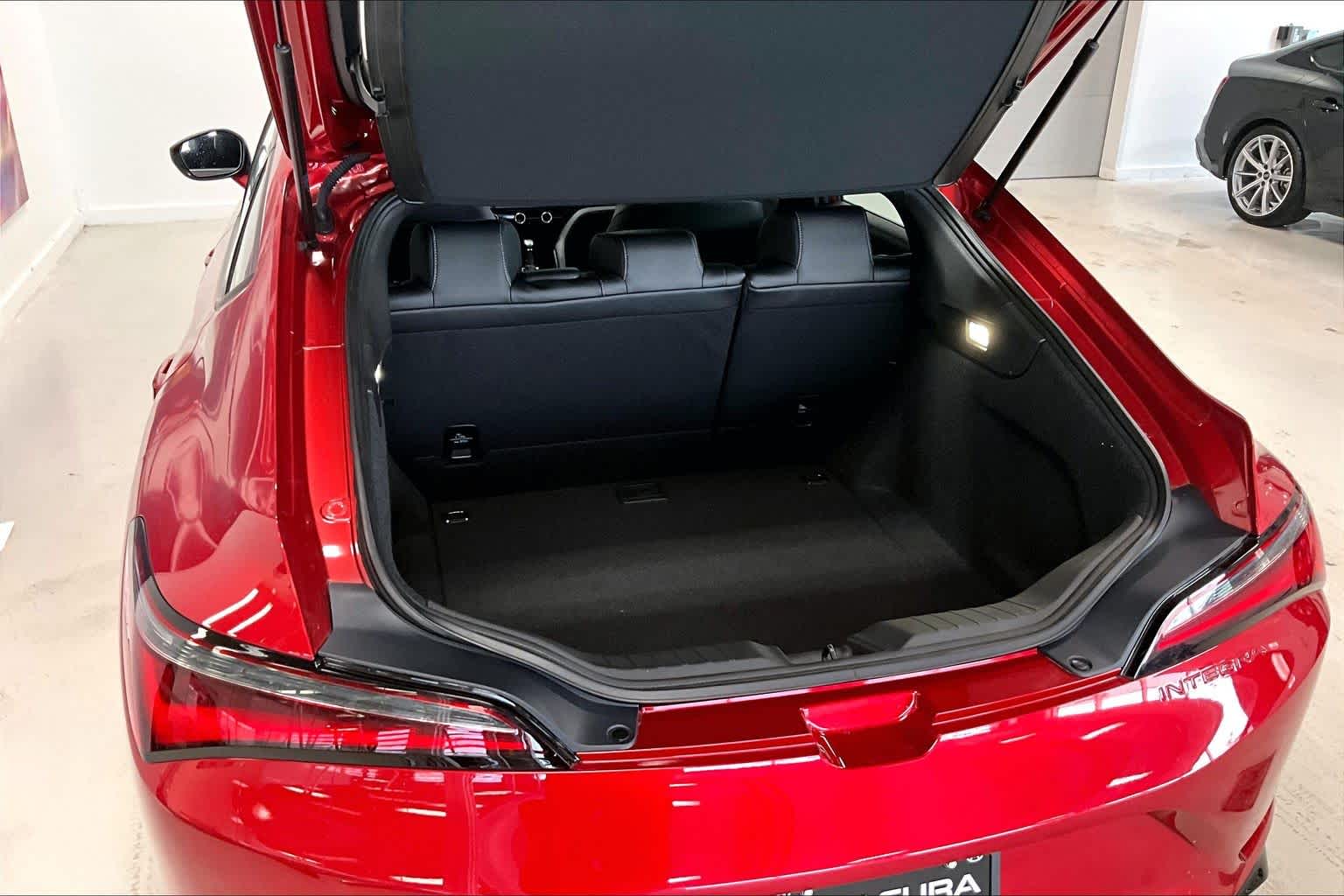 Thumbnail: 2023 Acura Integra - 16