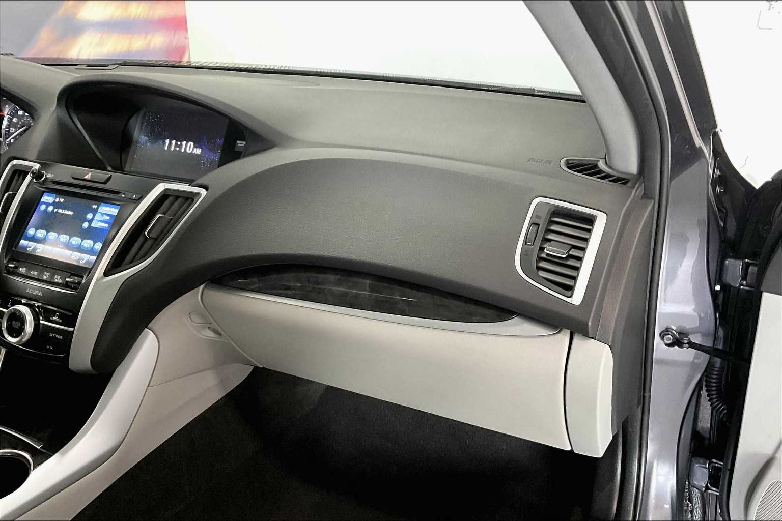 Thumbnail: 2019 Acura TLX - 21