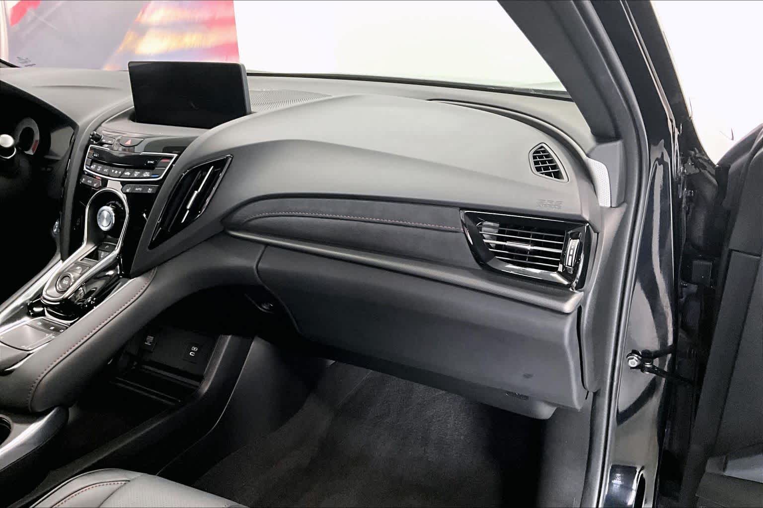 Thumbnail: 2025 Acura RDX - 21