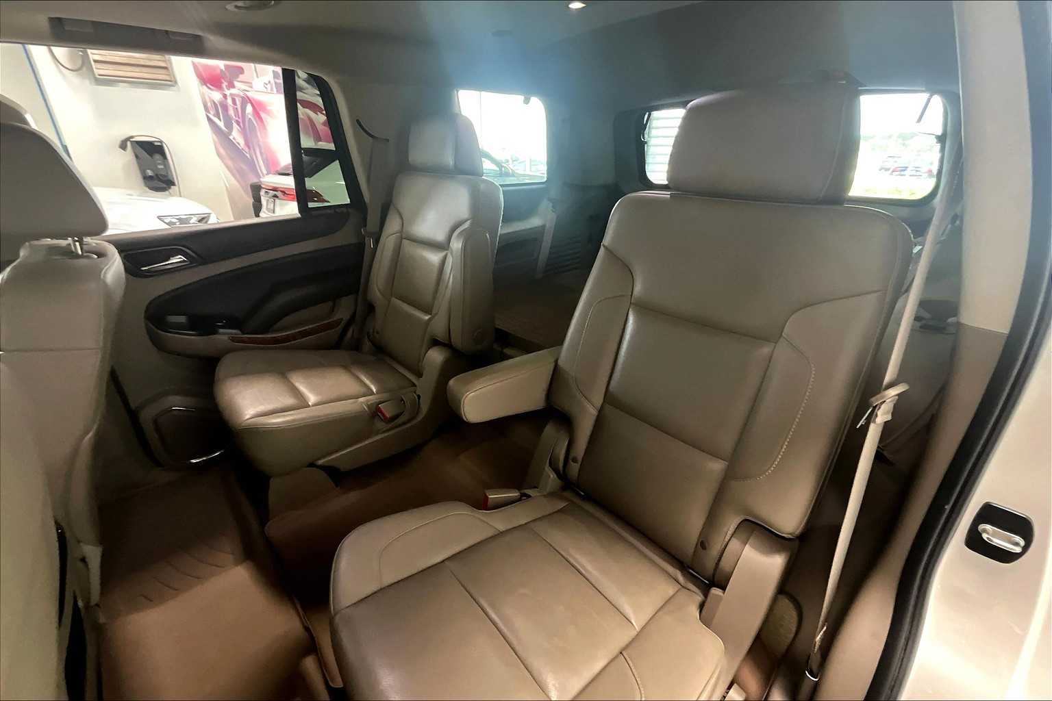 Thumbnail: 2015 Chevrolet Tahoe - 22