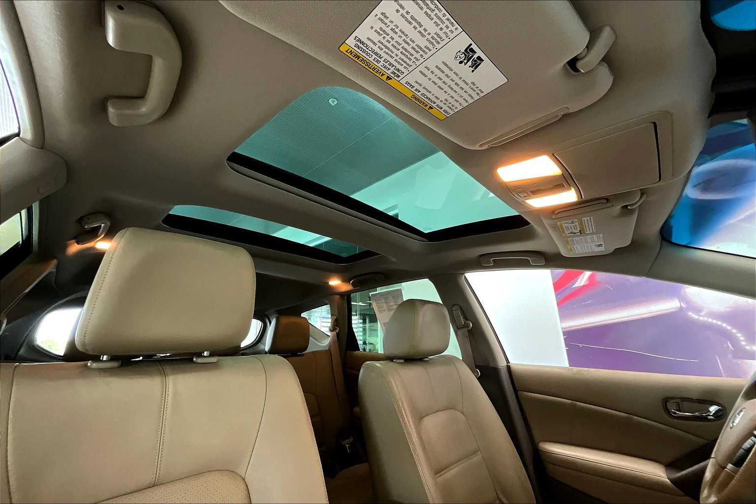 Thumbnail: 2013 Nissan Murano - 28