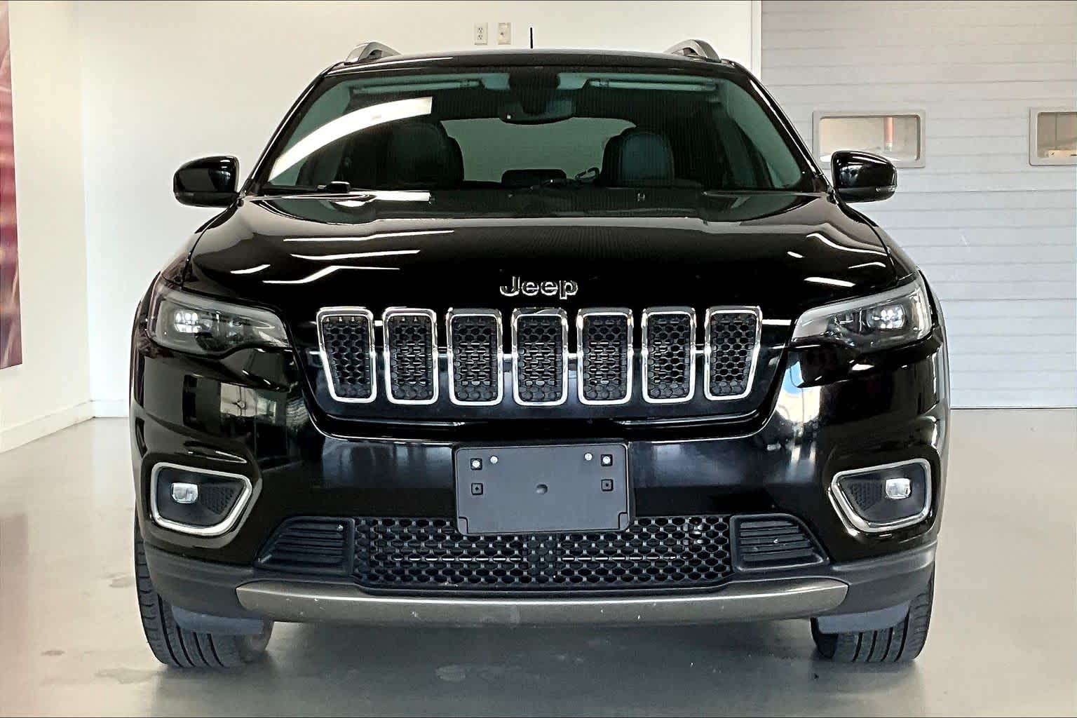 Thumbnail: 2020 Jeep Cherokee - 6