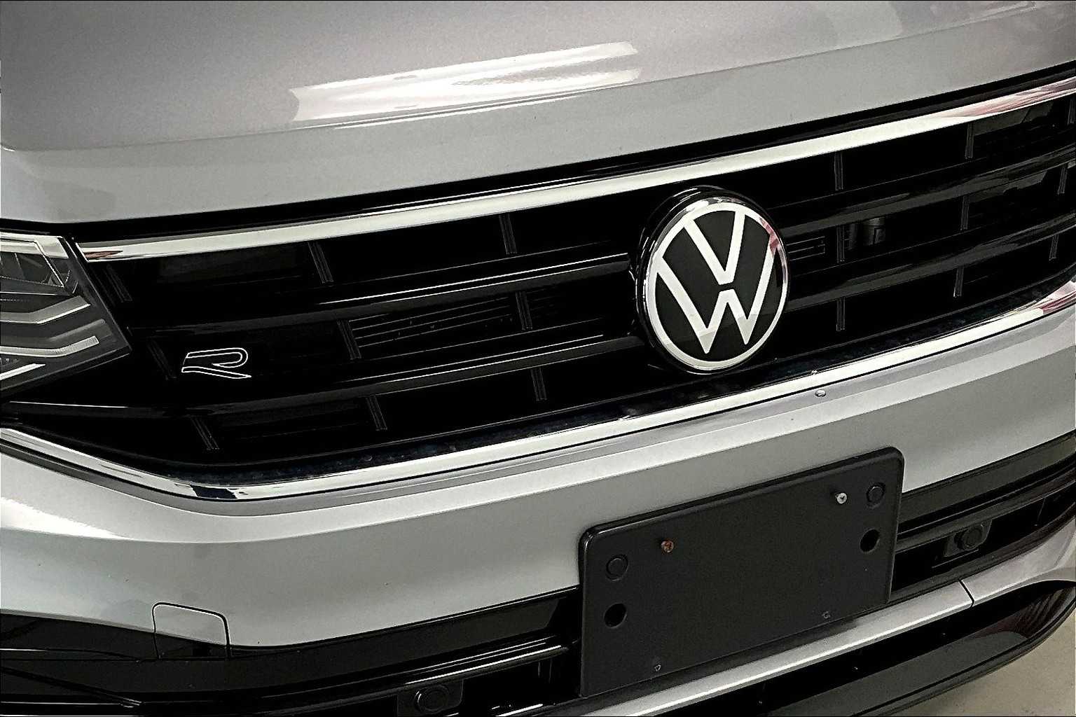 Thumbnail: 2024 Volkswagen Tiguan - 31