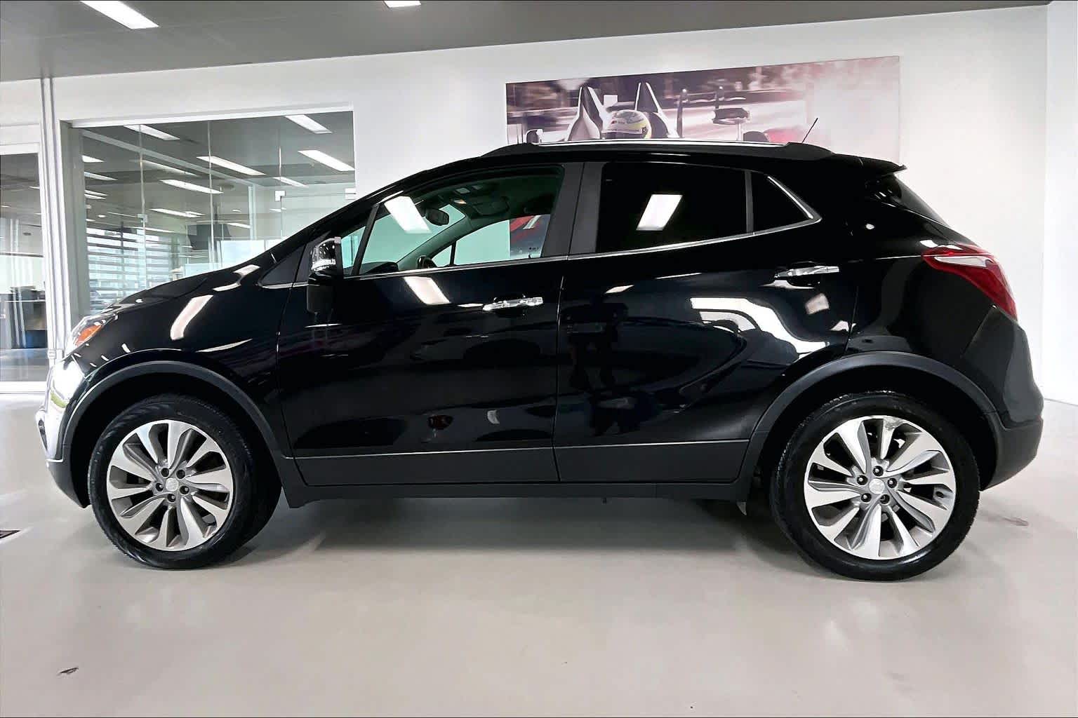 Thumbnail: 2019 Buick Encore - 3