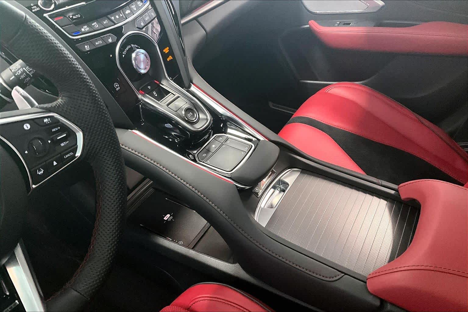 Thumbnail: 2024 Acura RDX - 15