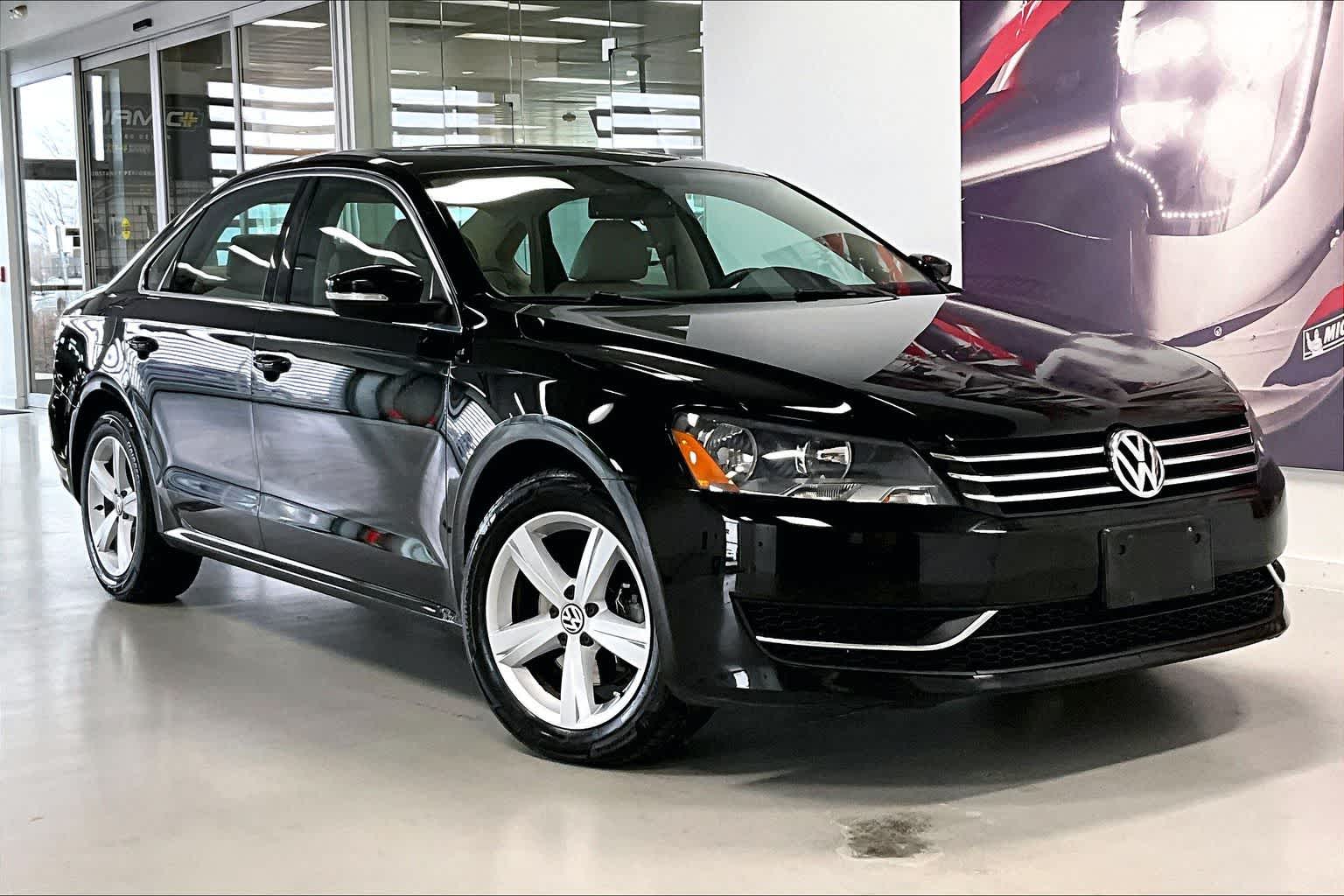 Thumbnail: 2013 Volkswagen Passat - 20