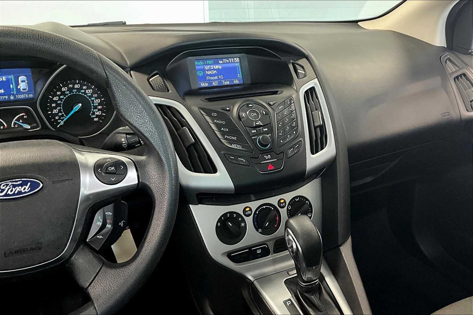 Thumbnail: 2012 Ford Focus - 14