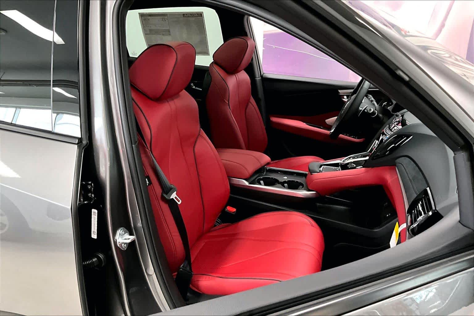 Thumbnail: 2026 Acura RDX - 14