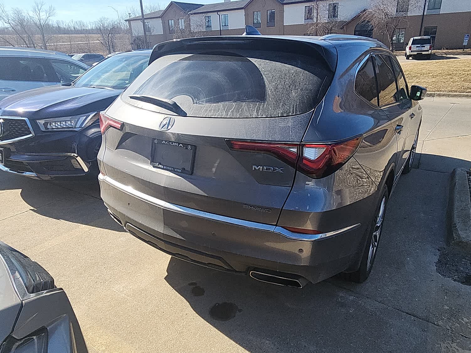 Thumbnail: 2022 Acura MDX - 6