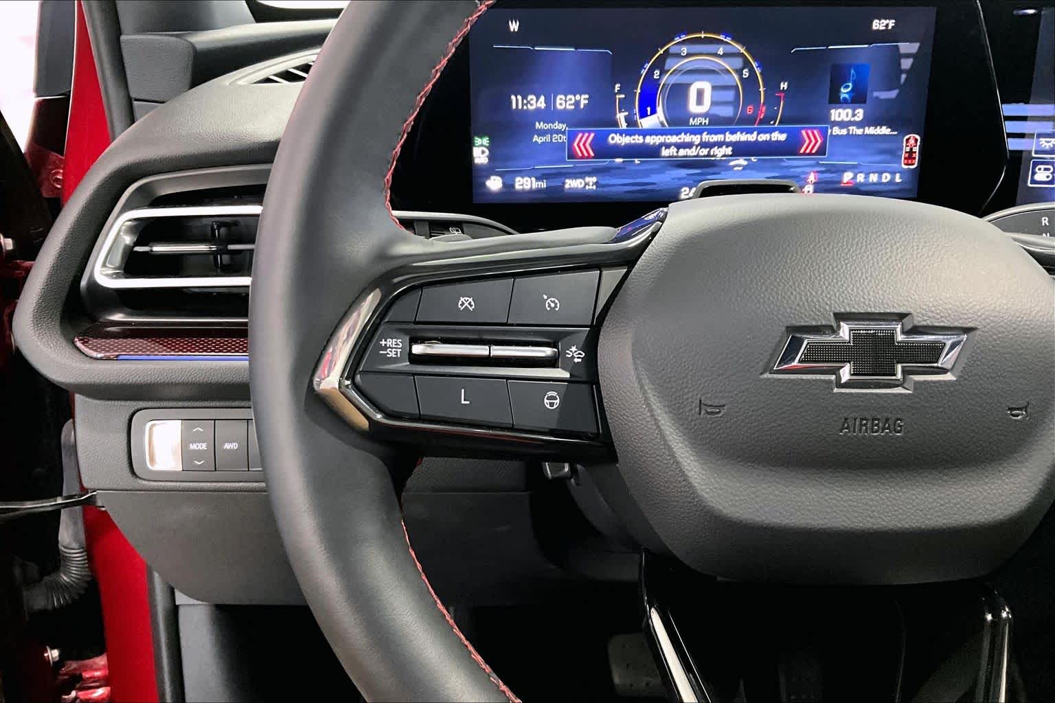 Thumbnail: 2024 Chevrolet Traverse - 21