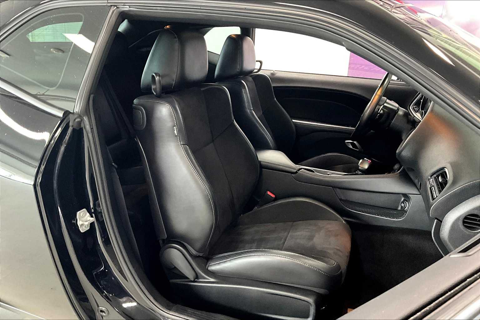 Thumbnail: 2019 Dodge Challenger - 11