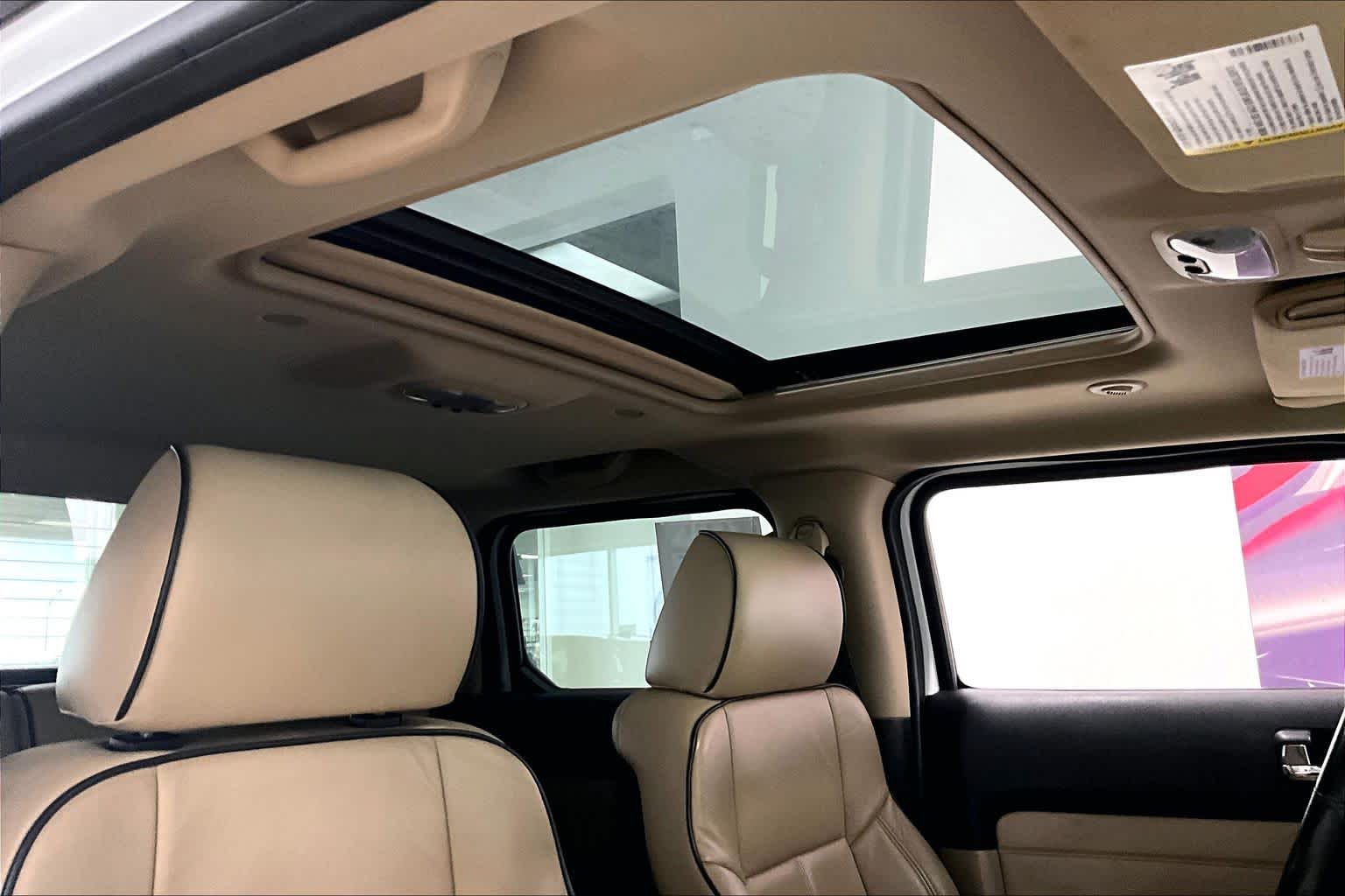 Thumbnail: 2010 Hummer H3 - 26