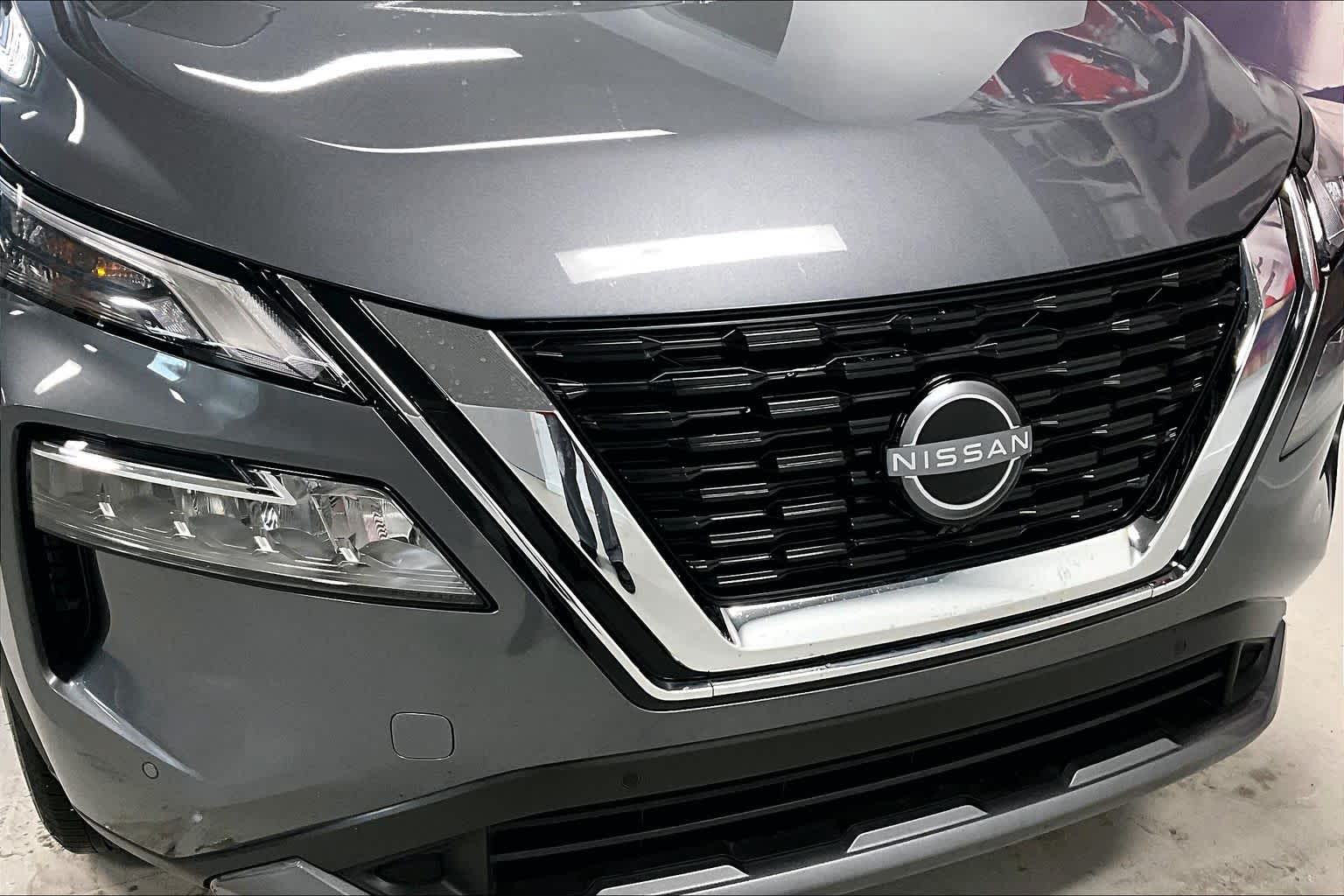 Thumbnail: 2023 Nissan Rogue - 30