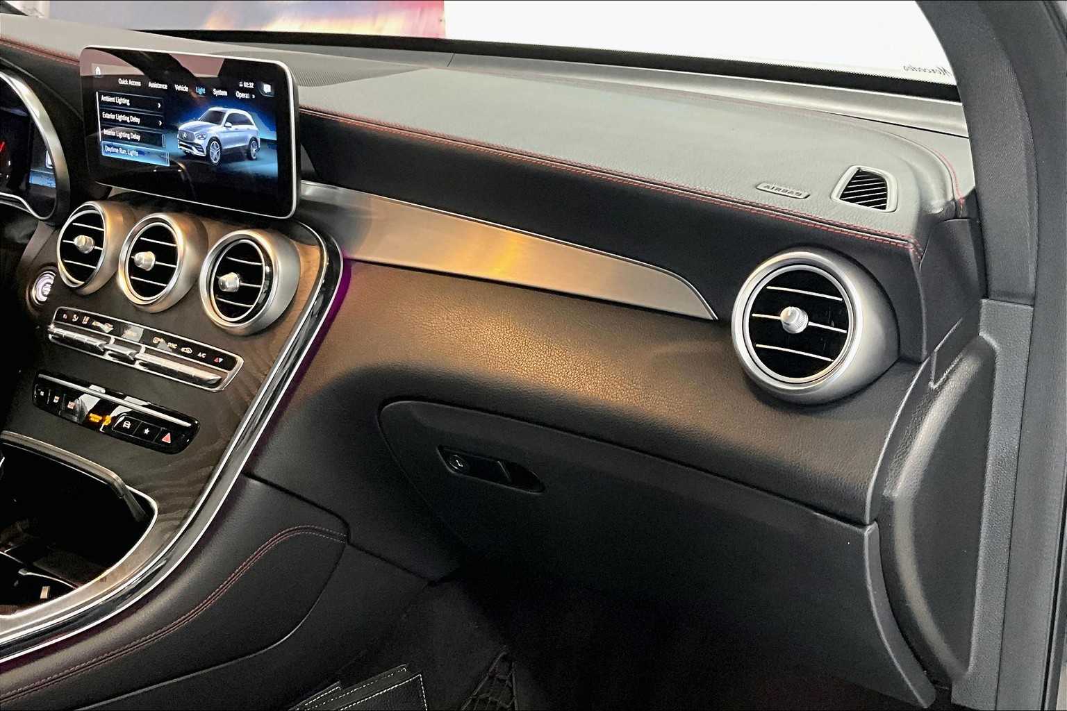 Thumbnail: 2020 Mercedes-Benz GLC - 21