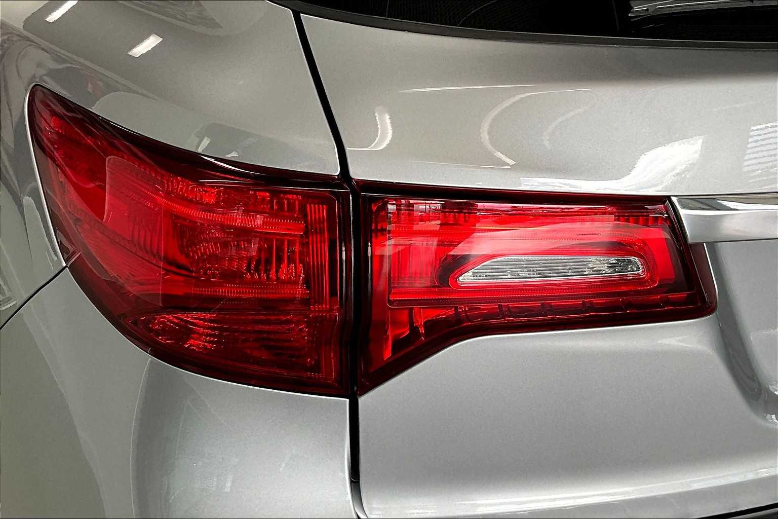 Thumbnail: 2017 Acura MDX - 28