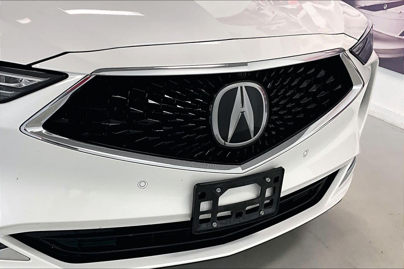 Thumbnail: 2023 Acura MDX - 31