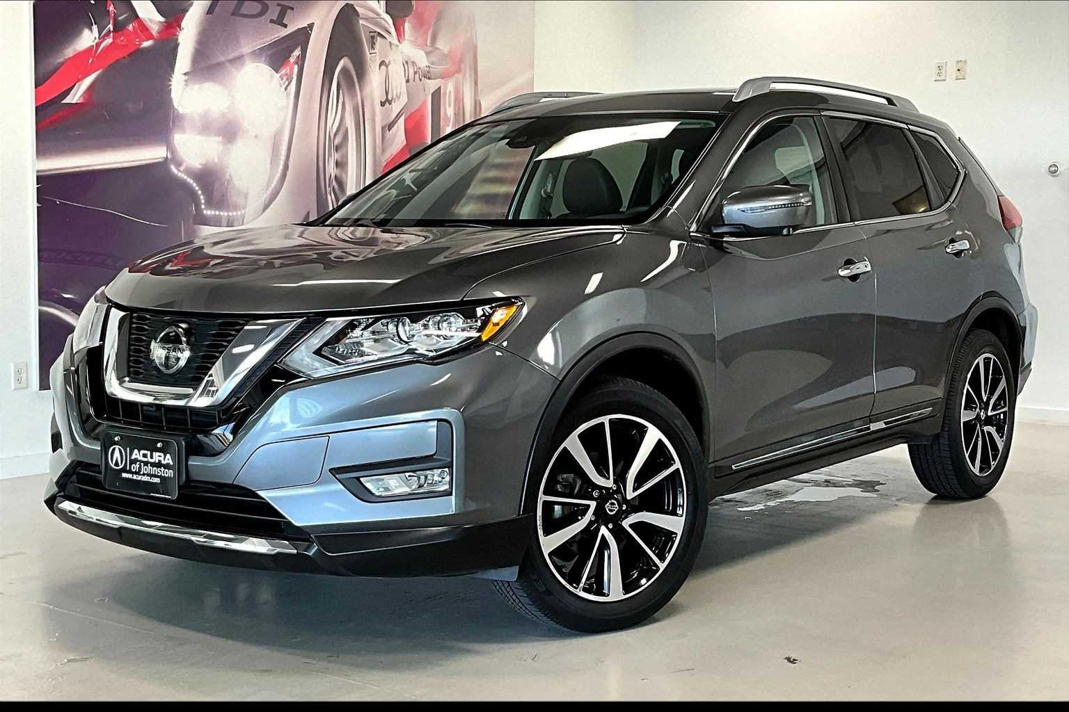 Thumbnail: 2019 Nissan Rogue - 1