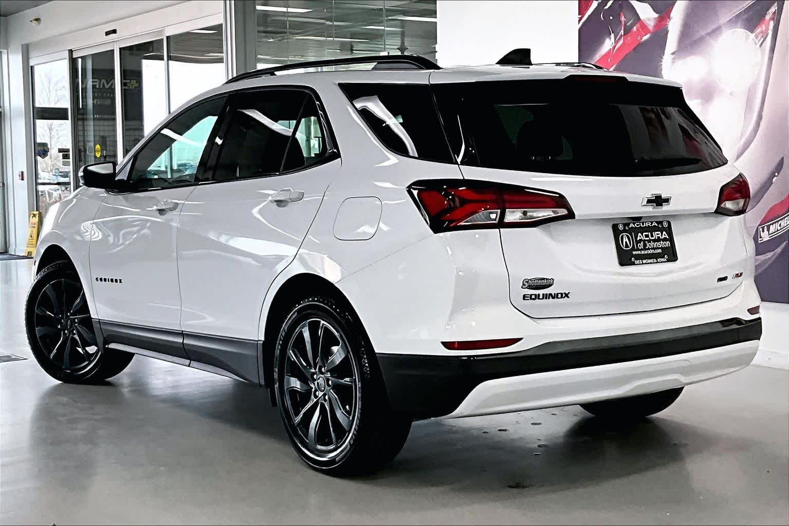 Thumbnail: 2023 Chevrolet Equinox - 4