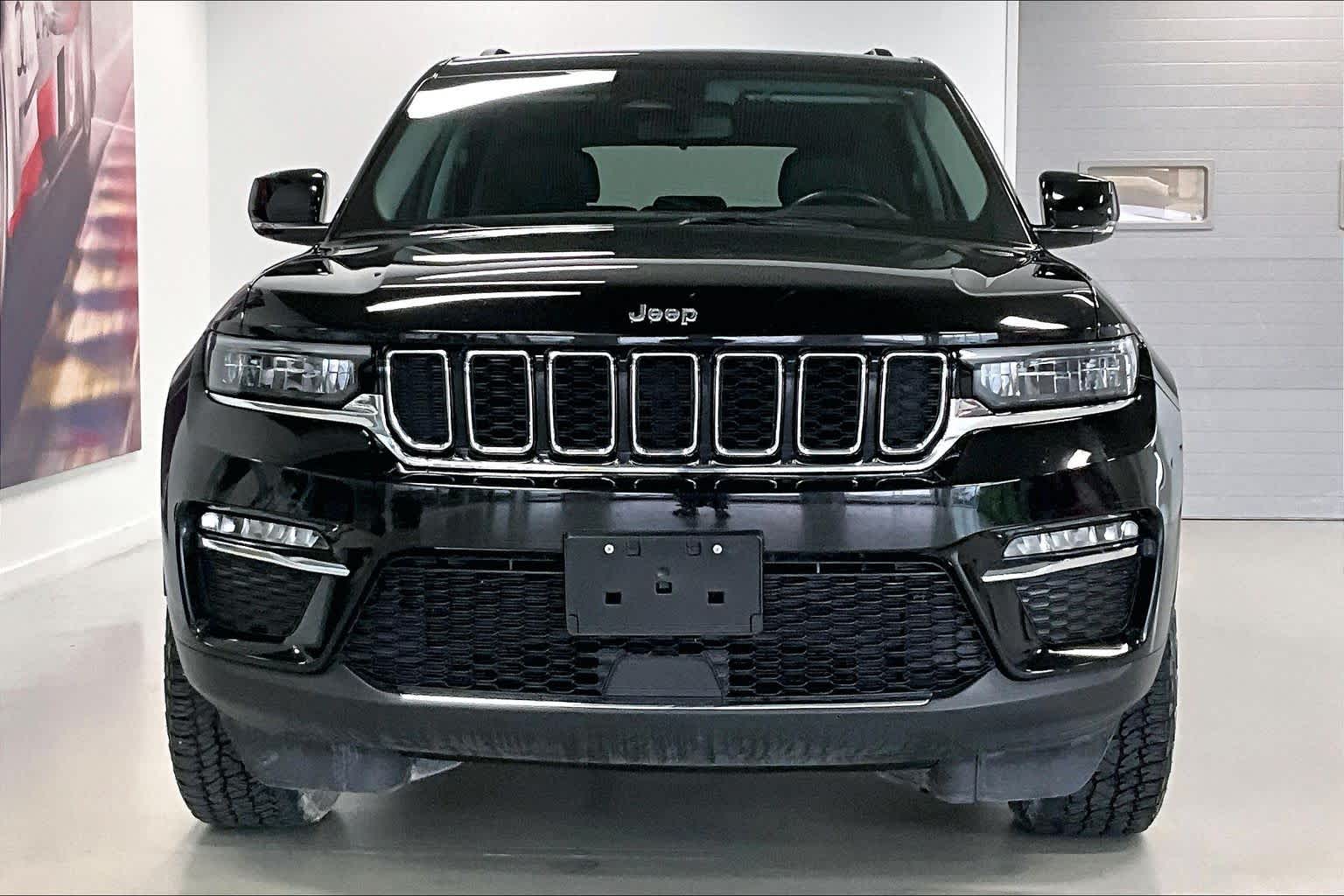 Thumbnail: 2022 Jeep Grand Cherokee - 6