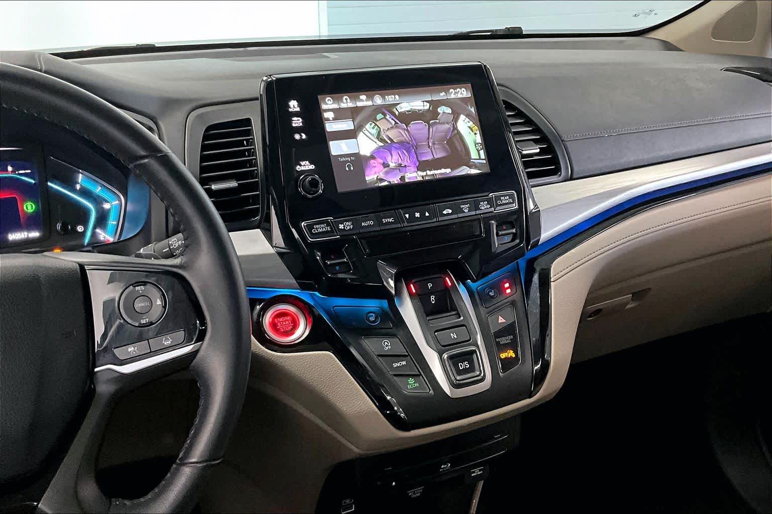 Thumbnail: 2023 Honda Odyssey - 14