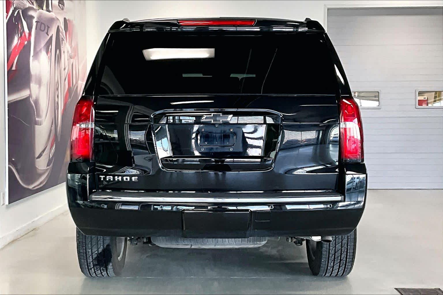 Thumbnail: 2016 Chevrolet Tahoe - 5