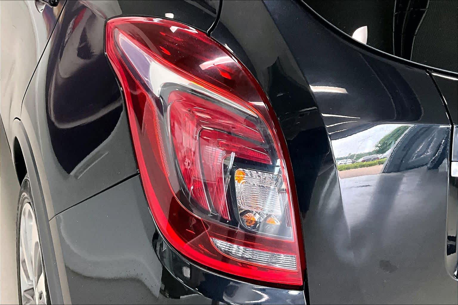 Thumbnail: 2019 Buick Encore - 29