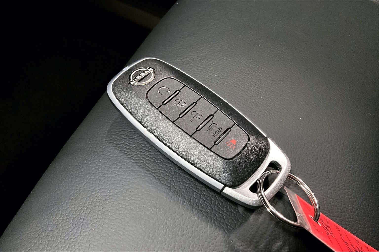 Thumbnail: 2023 Nissan Rogue - 17