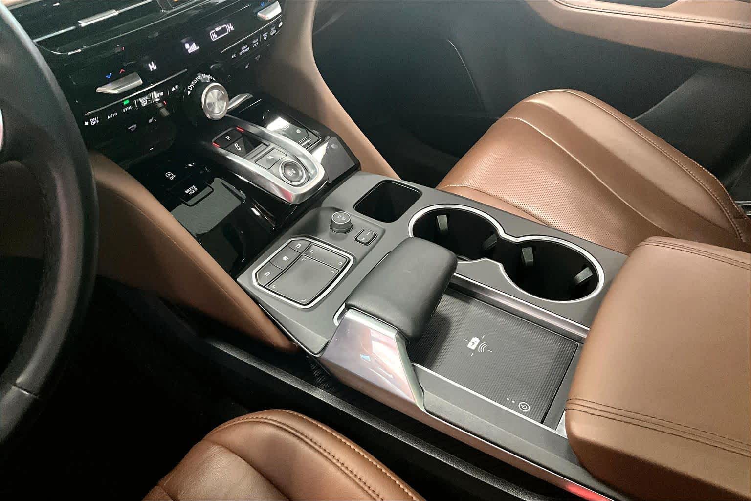 Thumbnail: 2022 Acura MDX - 14