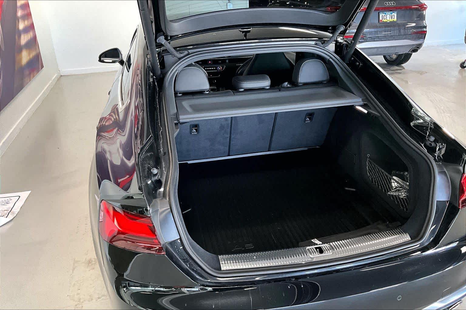 Thumbnail: 2024 Audi S5 - 16