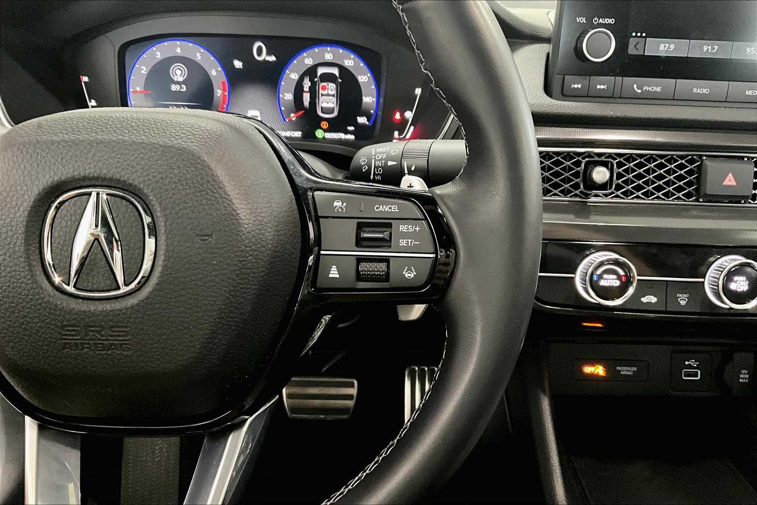 Thumbnail: 2025 Acura Integra - 23