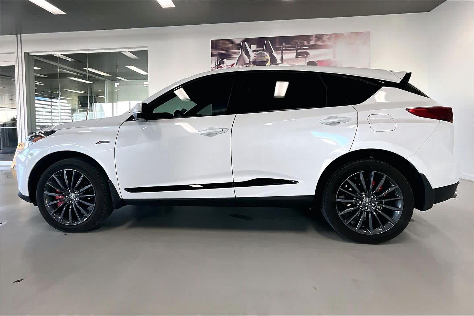 Thumbnail: 2024 Acura RDX - 3