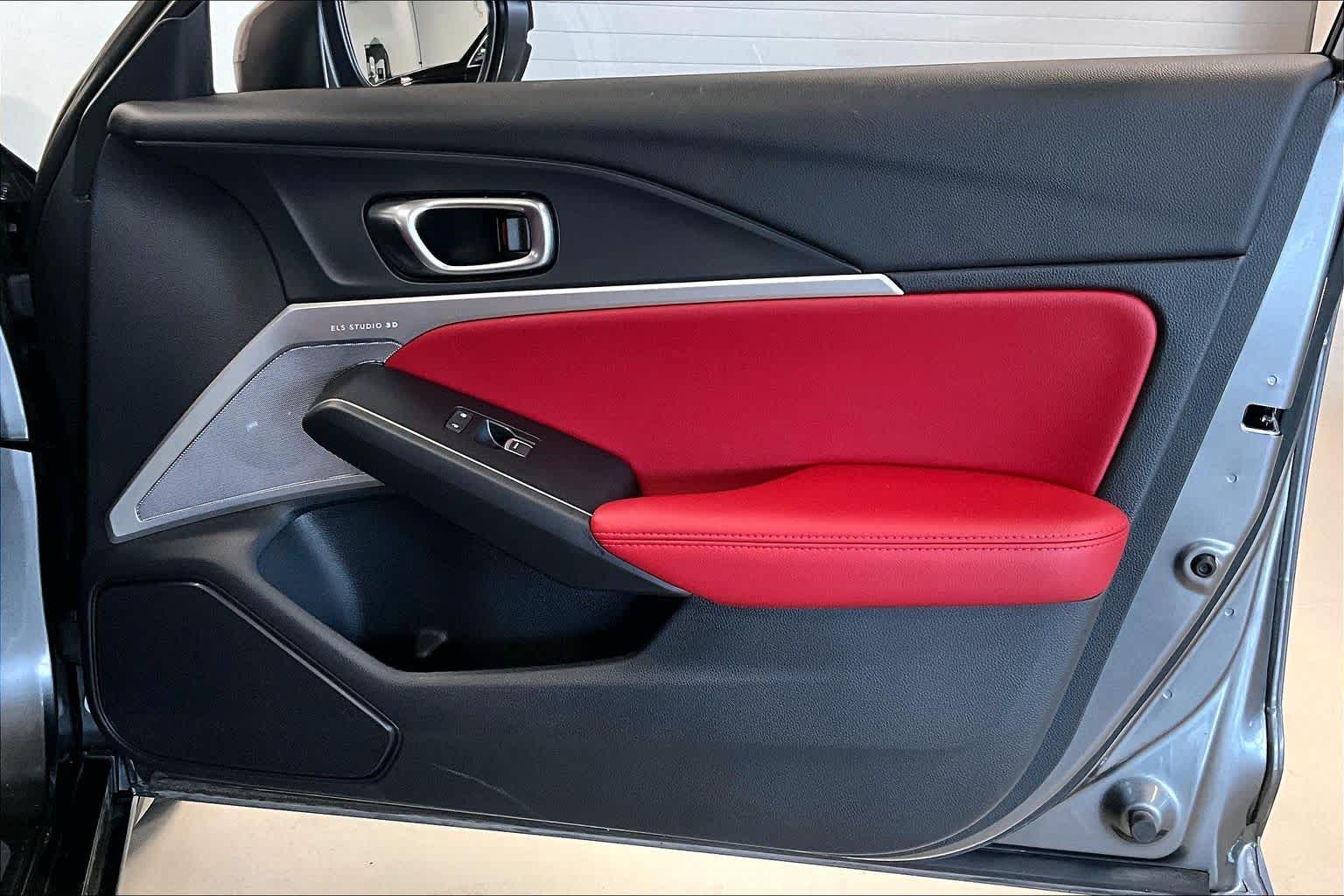 Thumbnail: 2023 Acura Integra - 26