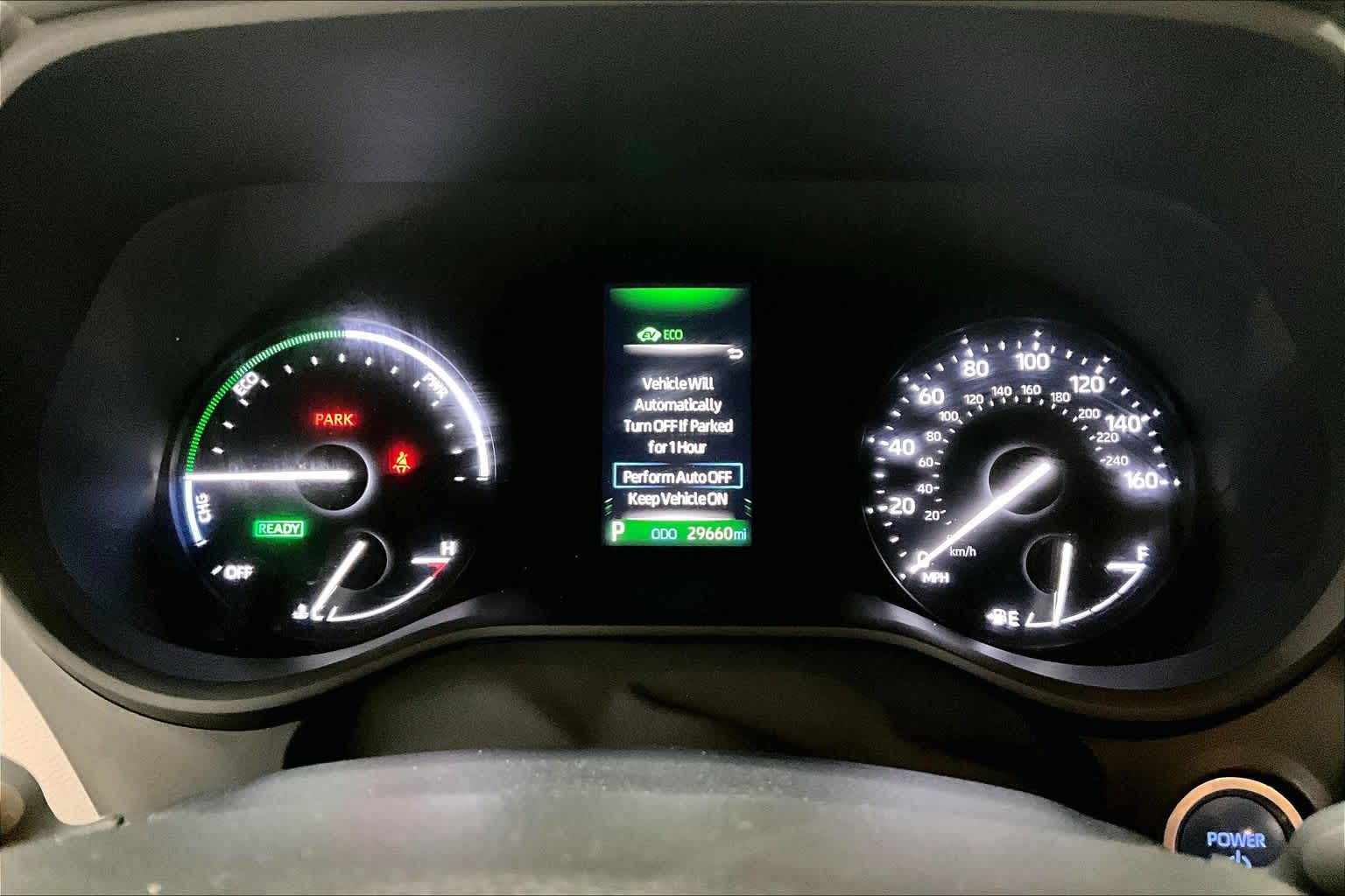 Thumbnail: 2022 Toyota Sienna - 16