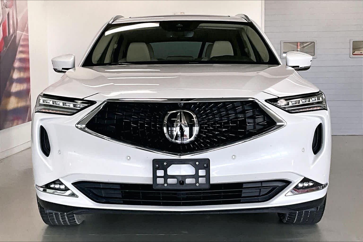 Thumbnail: 2023 Acura MDX - 6