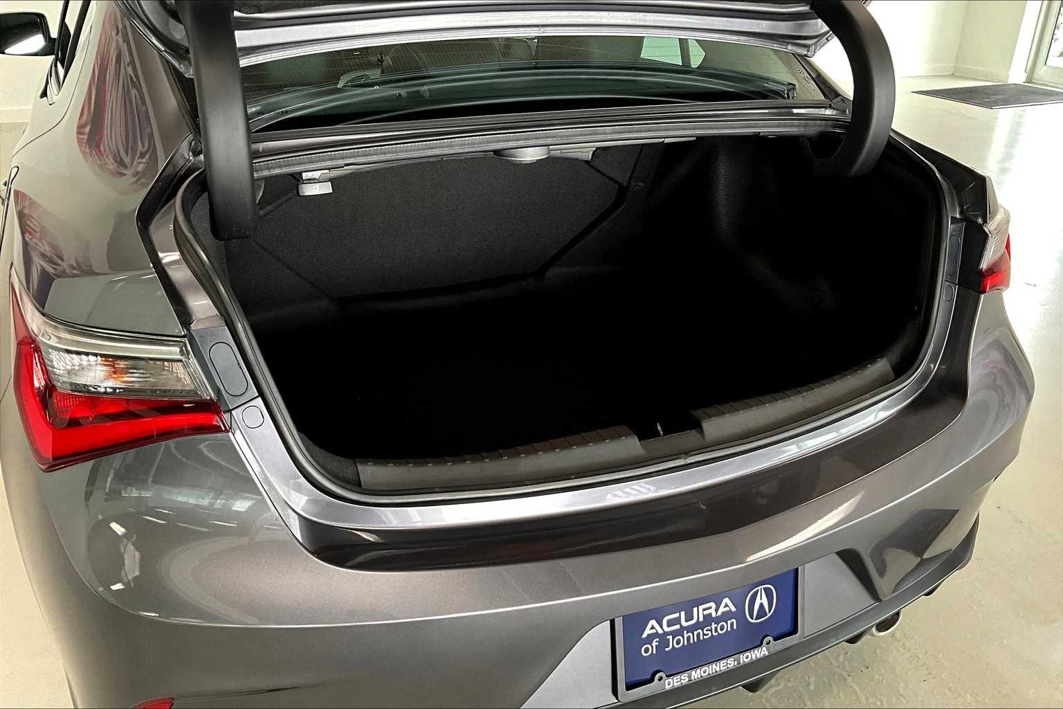 Thumbnail: 2022 Acura ILX - 16
