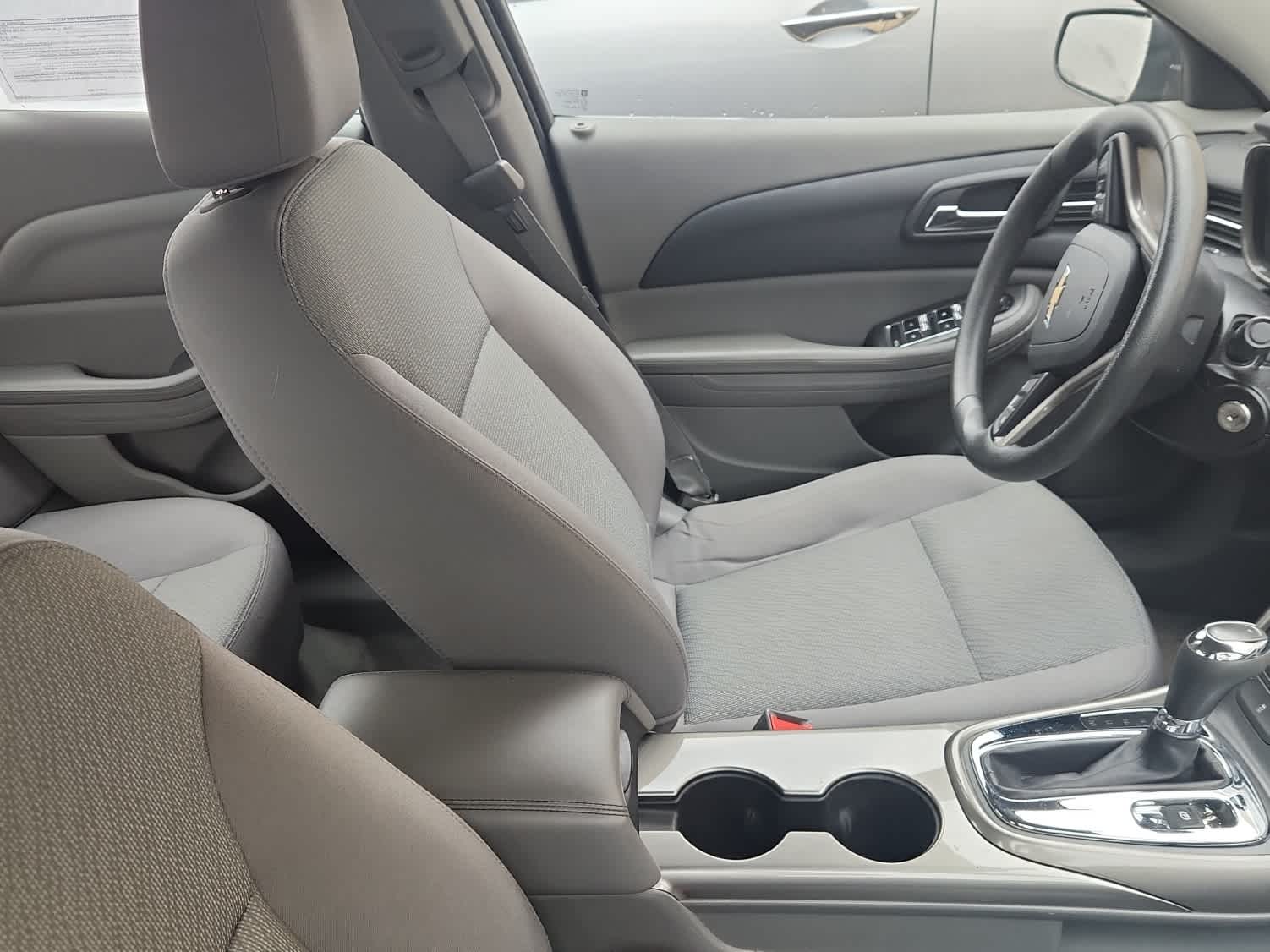 Thumbnail: 2013 Chevrolet Malibu - 10