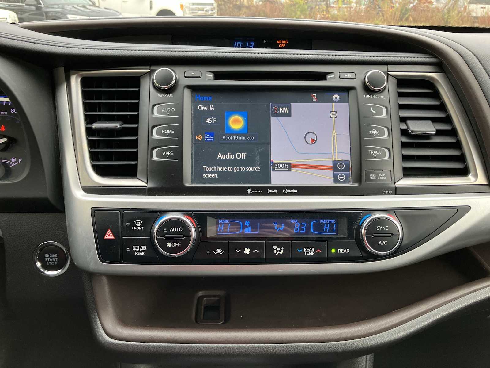 Thumbnail: 2018 Toyota Highlander - 21