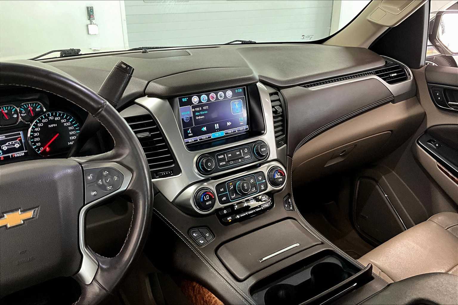 Thumbnail: 2015 Chevrolet Tahoe - 13