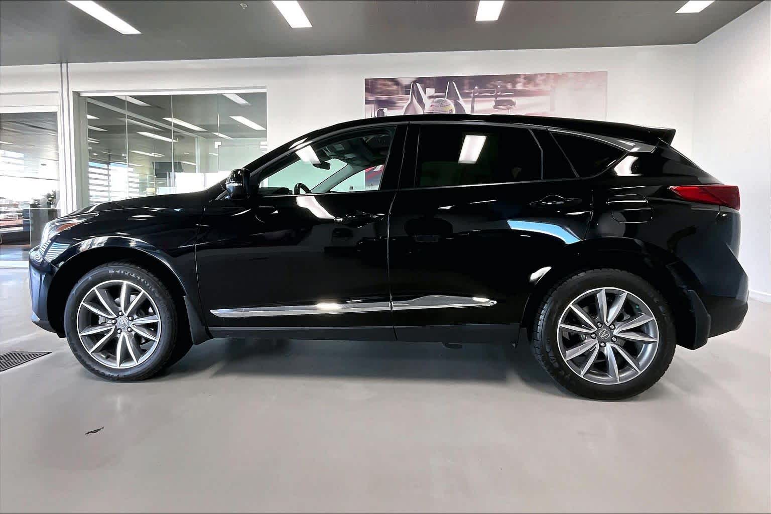 Thumbnail: 2022 Acura RDX - 3