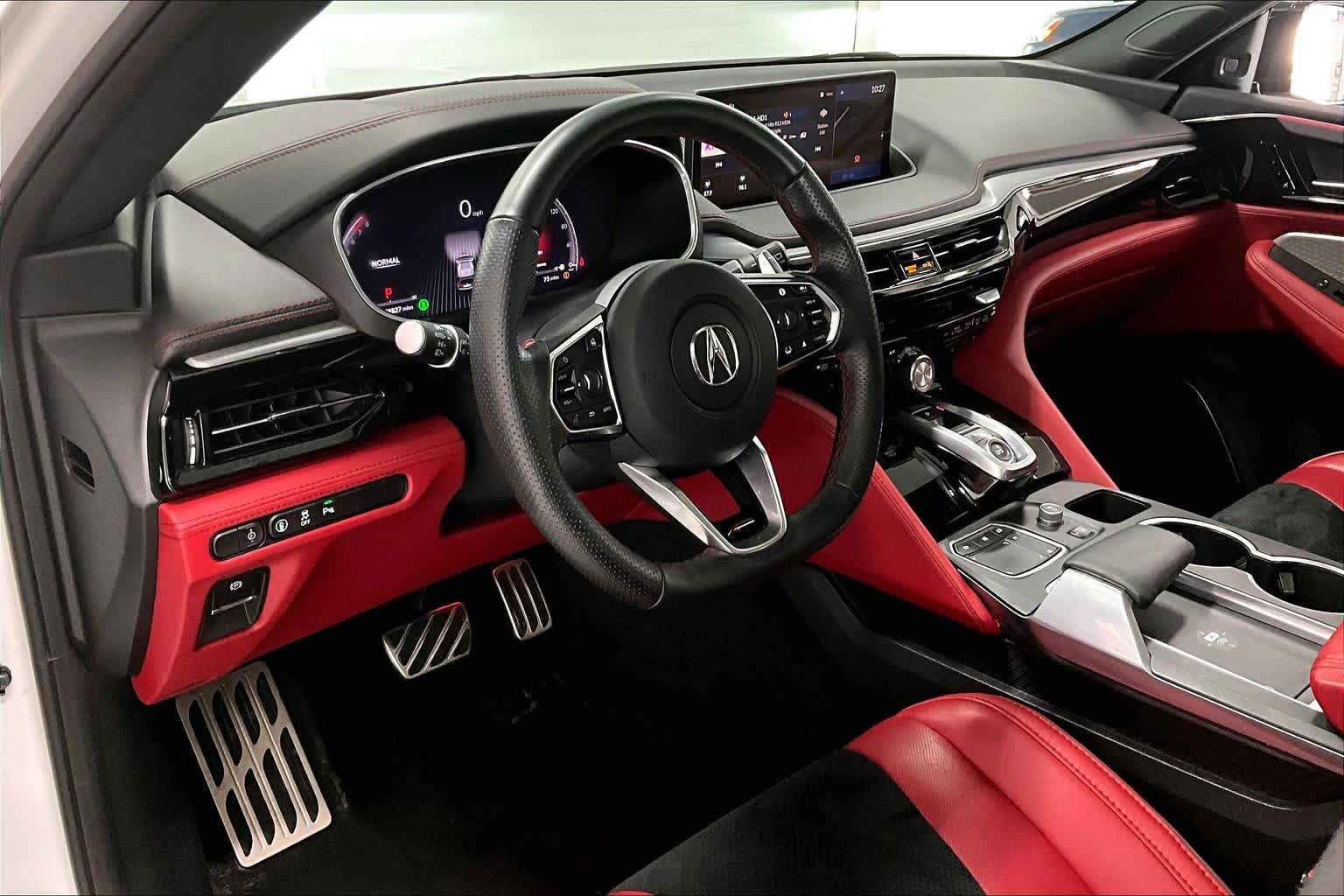 Thumbnail: 2022 Acura MDX - 2