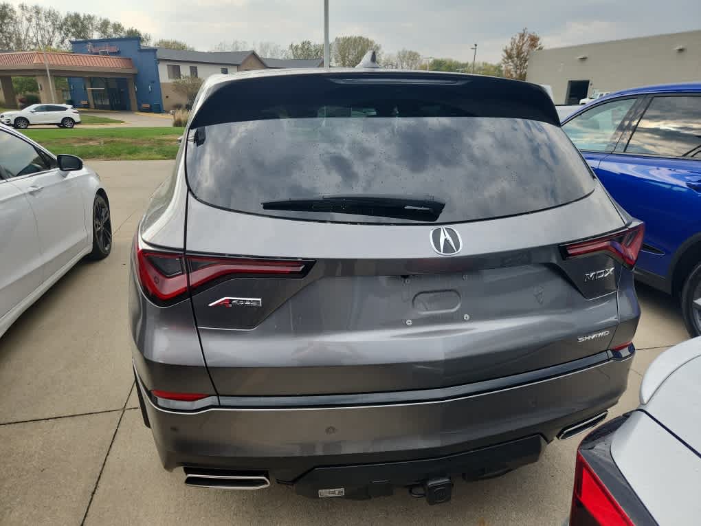 Thumbnail: 2023 Acura MDX - 6