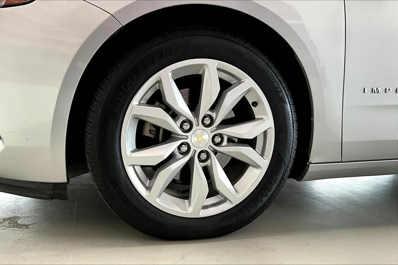 Thumbnail: 2019 Chevrolet Impala - 8