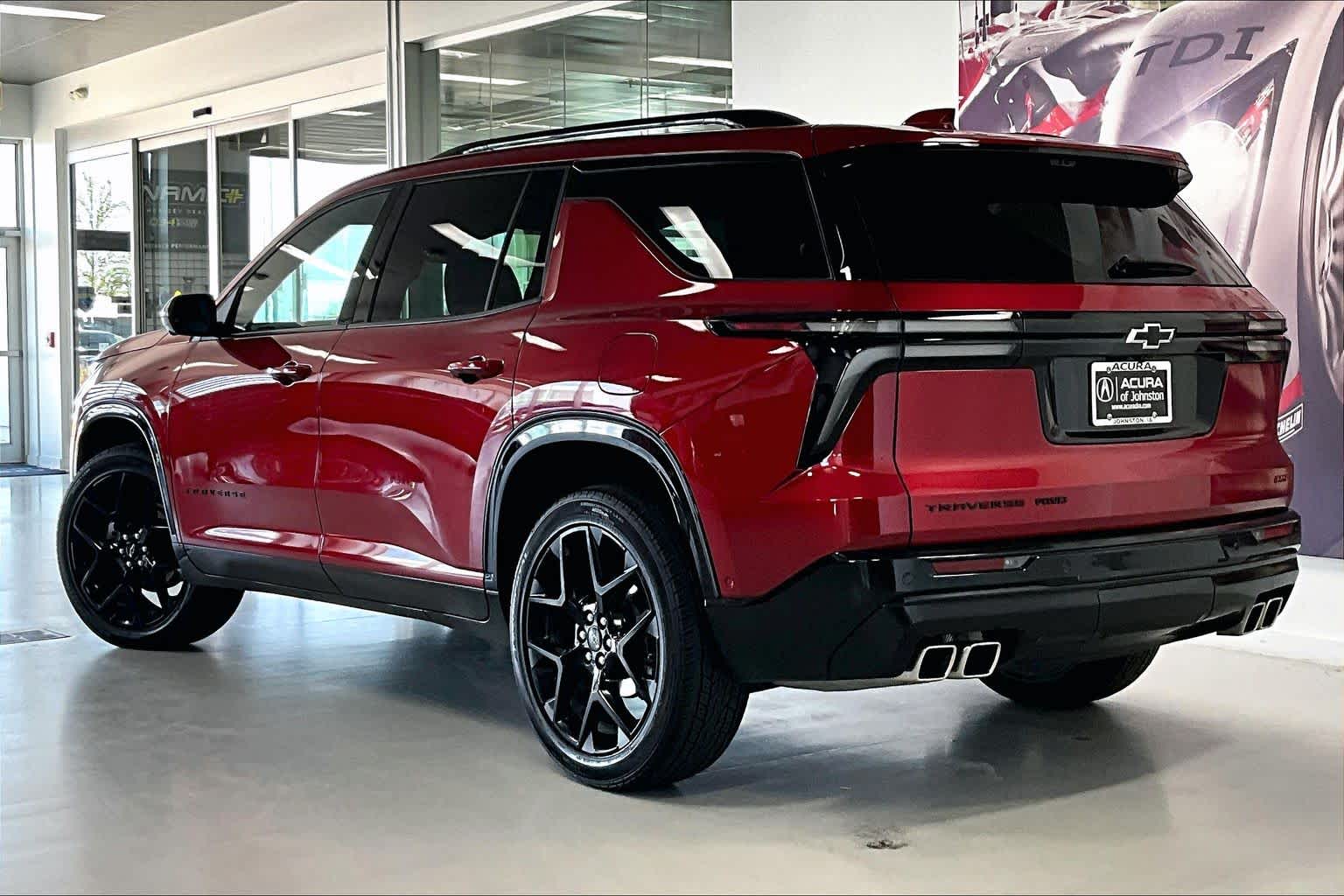 Thumbnail: 2024 Chevrolet Traverse - 4